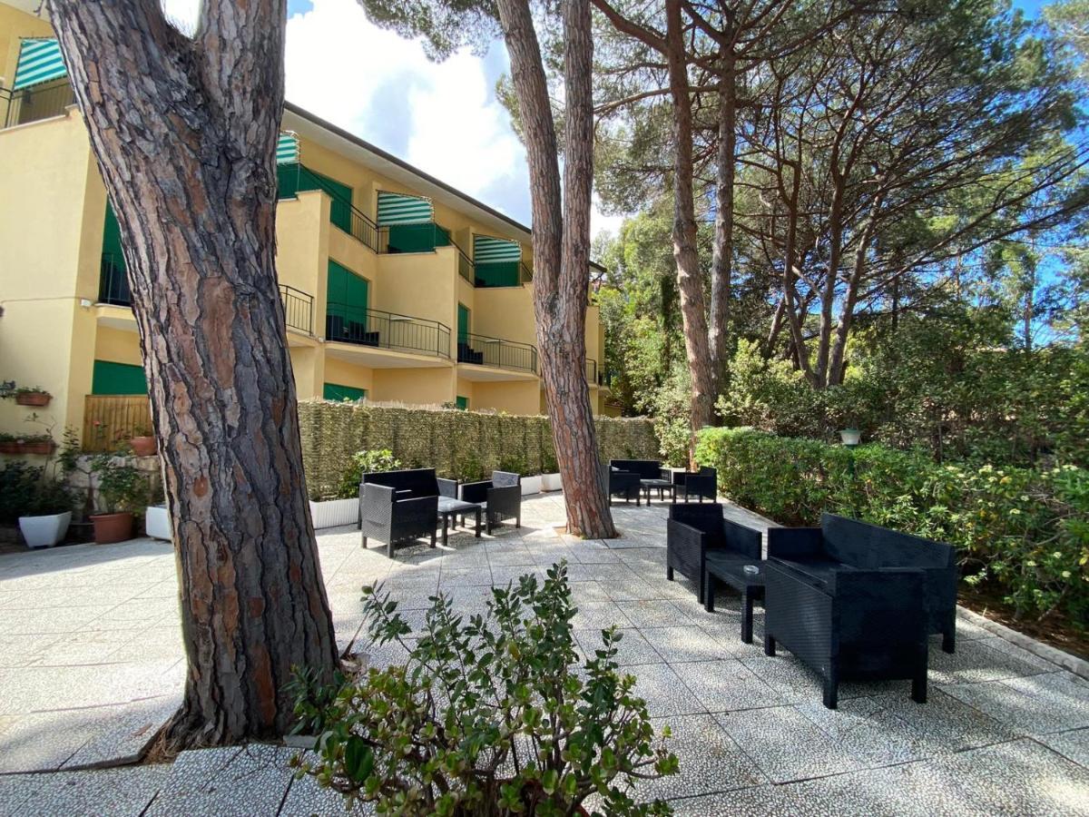 Hotel Monna Lisa Procchio  Εξωτερικό φωτογραφία