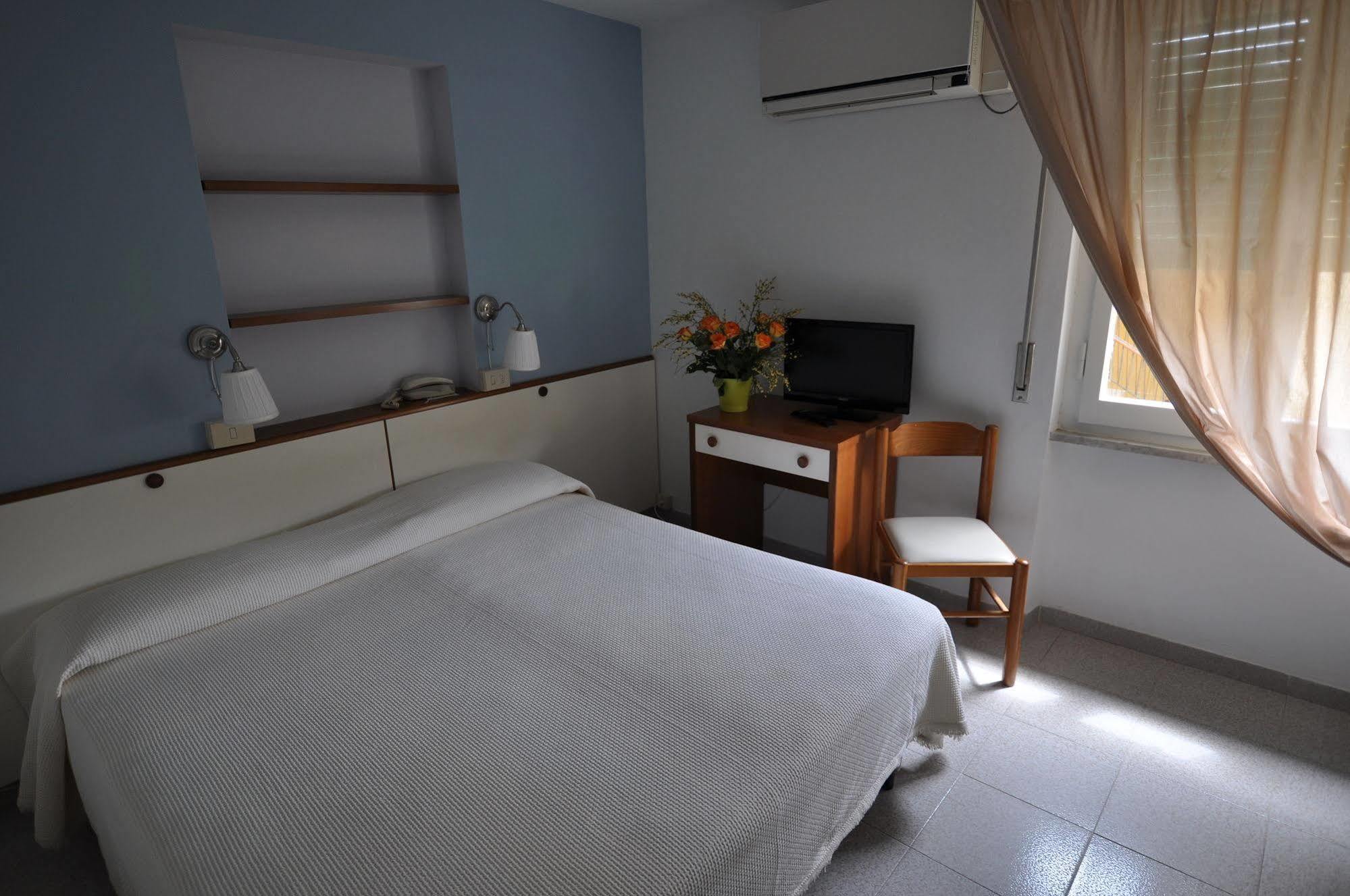 Hotel Monna Lisa Procchio  Εξωτερικό φωτογραφία